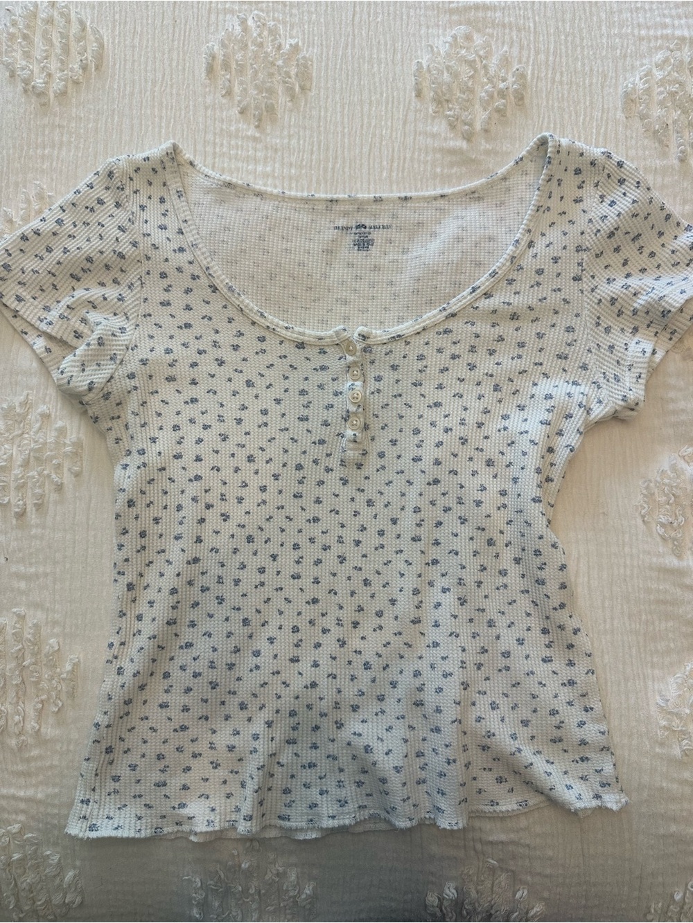 Brandy Melville Red Short Sleeve Top & White Floral Henley—BUNDLE - Picture 2 of 5